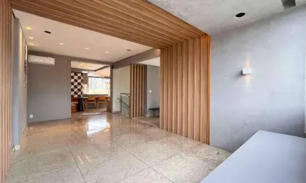 Cobertura Exclusiva à Venda | 220 m² | 3 Suítes | 5 Vagas | Bairro Santo Antônio