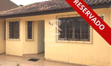 Casa com 2 quartos para alugar na Palmas, 345, Cruzeiro, São José dos Pinhais por R$ 1.800