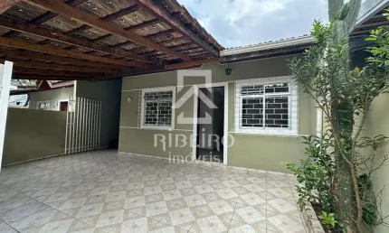 Casa em condomínio fechado com 2 quartos para alugar na Rua Quirino Zagonel, 327, Itália, São José dos Pinhais por R$ 2.200
