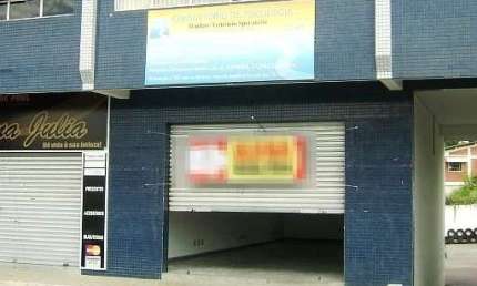 Ponto comercial para alugar na Rua Zacarias Alves Pereira, 147, Centro, São José dos Pinhais por R$ 1.600