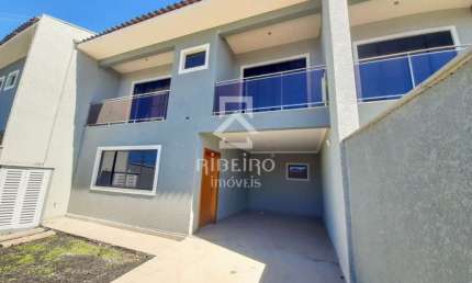 Casa com 3 quartos à venda na Rua Margarida Pianaro Moro, 300, Jardim Cruzeiro, São José dos Pinhais por R$ 900.000