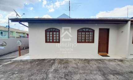 Casa com 2 quartos à venda na Rua Professora Lourdes Grutter Bonin, 1133, Parque da Fonte, São José dos Pinhais por R$ 199.000