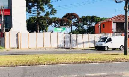 Terreno à venda na Avenida Presidente Kennedy, 1235, Parolin, Curitiba por R$ 2.650.000