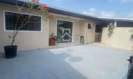 Casa comercial para alugar na Rua Almirante Alexandrino, 1725, Afonso Pena, São José dos Pinhais por R$ 2.200