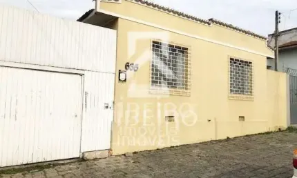 Casa comercial para alugar na Rua Tenente Djalma Dutra, 635, Centro, São José dos Pinhais por R$ 4.500