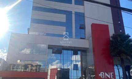 Sala comercial para alugar na Rua Alcídio Viana, 916, Centro, São José dos Pinhais por R$ 2.500