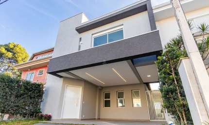 Casa em condomínio fechado com 4 quartos à venda na Rua José Sary, 8, Braga, São José dos Pinhais por R$ 2.000.000
