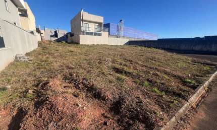 Terreno à venda na Rua Melchiades de Bastos, 292, Costeira, São José dos Pinhais por R$ 229.000