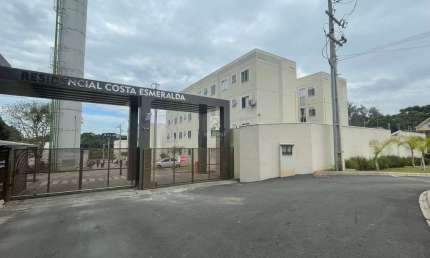Apartamento com 2 quartos para alugar na Rua Francisco DalŽNegro, 4367, Santo Antônio, São José dos Pinhais por R$ 1.100