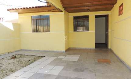 Casa com 2 quartos para alugar na ITABERAI, 141, Guatupê, São José dos Pinhais por R$ 1.100