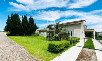 Casa em condomínio fechado com 3 quartos à venda na 316, 34, Campo Largo da Roseira, São José dos Pinhais por R$ 1.200.000