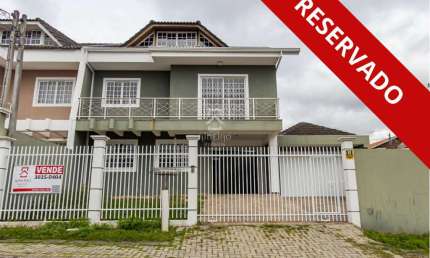Casa com 3 quartos para alugar na Rua Friedrich Nietzsche, 335, Aristocrata, São José dos Pinhais por R$ 4.490