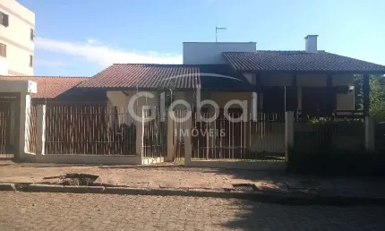 Casa com 3 quartos à venda no Centro, Sapiranga 