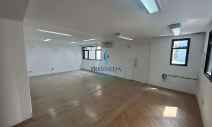 Sala comercial 300m² * rua apucarana ao lado do metro carrão