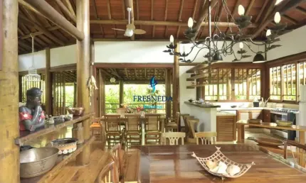 Casa praia sertão de camburi para venda, 3 suites, 514 m²