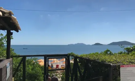Apartamento 1 dormitório pé na areia em Canasvieiras