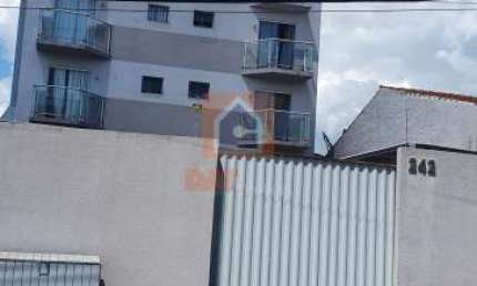 Apartamento semimobiliado à venda, no bairro Jardim Carvalho