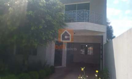 Casa com 4 quartos à venda na Rua José Carlos Rodrigues, 564, Uvaranas, Ponta Grossa