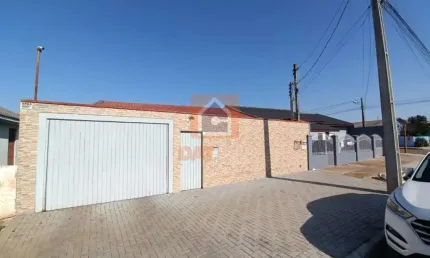 Casa com 2 quartos à venda na Rua Padre Vitório Maria Dall'Áqua, 194, Cará-cará, Ponta Grossa