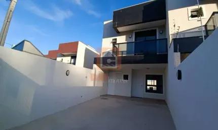 Casa com 3 quartos à venda na Rua Osvaldo Cruz, 754, Uvaranas, Ponta Grossa