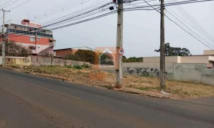 Terreno à venda na Avenida Siqueira Campos, s/n, Uvaranas, Ponta Grossa