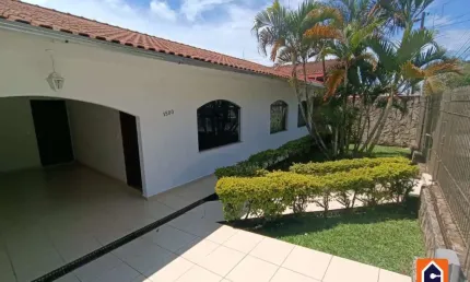 Casa com 3 quartos para alugar na Rua Alfredo Kepp, s/n, Jardim Carvalho, Ponta Grossa