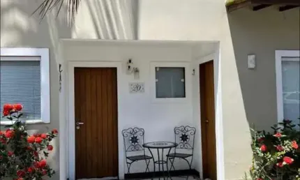 Casa em condomínio para venda em armação dos búzios, centro, 2 dormitórios, 1 suíte, 1 banheiro, 1 vaga