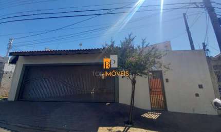 Casa com 3 quartos à venda na dos Manacás, 242, Parque Vista Alegre, Bauru por R$ 630.000