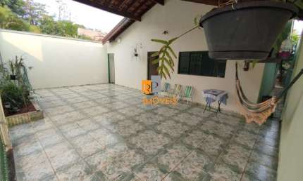 Casa com 3 quartos à venda na Sérgio de Souza Lima, 137, Parque dos Eucaliptos, Bauru por R$ 335.000