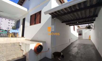Casa com 3 quartos à venda na Beiruth, 317, Vila Seabra, Bauru por R$ 250.000