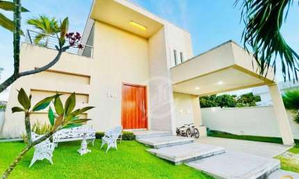 Belíssima Casa no Condomínio Alphaville Fortaleza com 05 suítes.