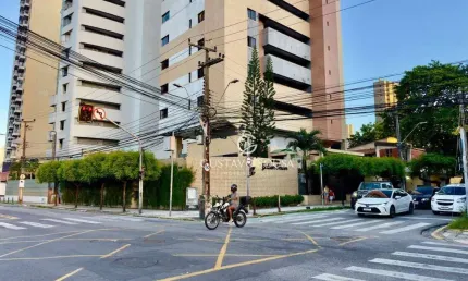 Apartamento à venda, 70 m² por R$ 750.000,00 - Praia de Iracema - Fortaleza/CE