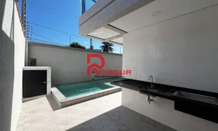 Sobrado com 3 dorms, Guilhermina, Praia Grande - R$ 1.05 mi, Cod: 6010