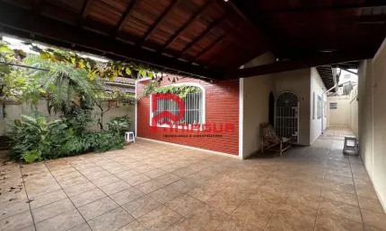 Casa com 3 quartos, Ocian, Praia Grande - R$ 739 mil, Cod: 7260