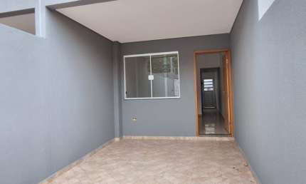 Sobrado Novo com  2 Suítes , 3 banheiros, 2 vagas,  85m²