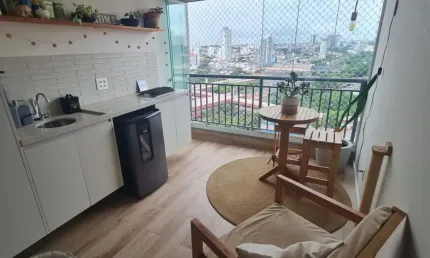 Lindo apartamento com os planejados ao lado do metrô Vila Matilde.