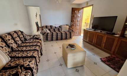 Belíssimo sobrado no Jardim Brasília excelente localização rua tranquila, 500 metros do mercado Chama, Avenida Itaquera, escolas e outros.