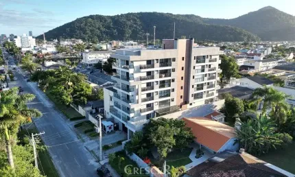 Apartamento novo, em região diferenciada de Caiobá!!
