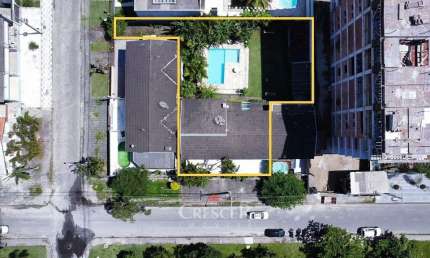 Terreno comercial à venda na Avenida Bandeirantes, 1034, Caiobá, Matinhos