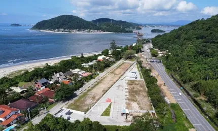 Terreno em condomínio fechado à venda na Avenida Vinte e Nove de Abril, Prainha, Guaratuba