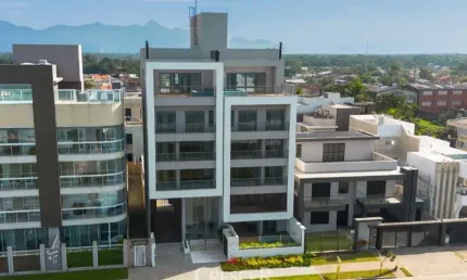 Apartamento com 3 quartos à venda na Avenida Paranaguá, 9561, Costa Azul, Matinhos