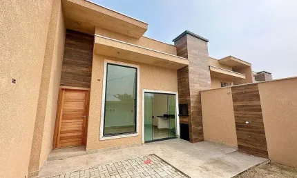 Casa com 2 quartos à venda na Avenida Paranaguá, Riviera, Matinhos