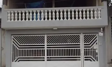Casa com 2 quartos à venda na Rua Jurandir Pais Leme, 88, Jardim Centenário, São Paulo por R$ 600.000