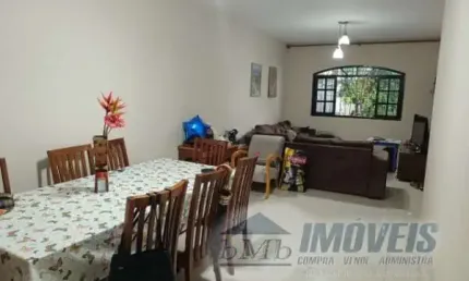 Casa com 3 quartos à venda na Manuel dos Santos Simões, 7, Parque Guaianazes, São Paulo por R$ 560.000