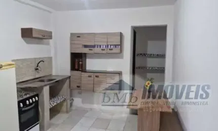 Casa com 1 quarto para alugar na josé francisco moreira, 198, guaianases, são paulo por r$ 800