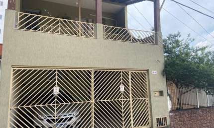 Casa com 3 quartos à venda no Parque do Colégio, Jundiaí , 209 m2 por R$ 850.000