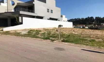Terreno em condomínio fechado à venda no Bella Vittà, Jundiaí  por R$ 500.000