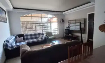 Casa com 3 quartos à venda na Cidade Luiza, Jundiaí , 258 m2 por R$ 950.000