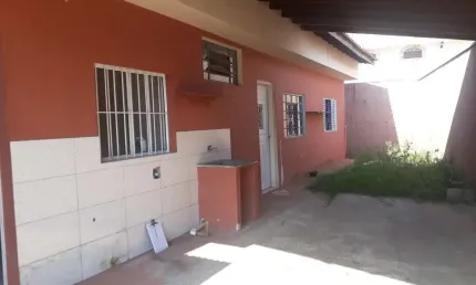 Casa com 1 quarto à venda no Jardim São Vicente, Jundiaí , 95 m2 por R$ 600.000