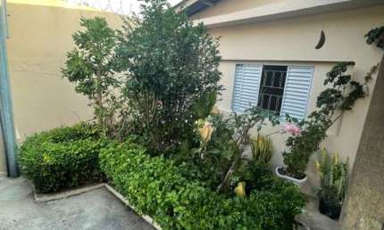 Casa com 3 quartos à venda na Vila Hortolândia, Jundiaí , 200 m2 por R$ 550.000
